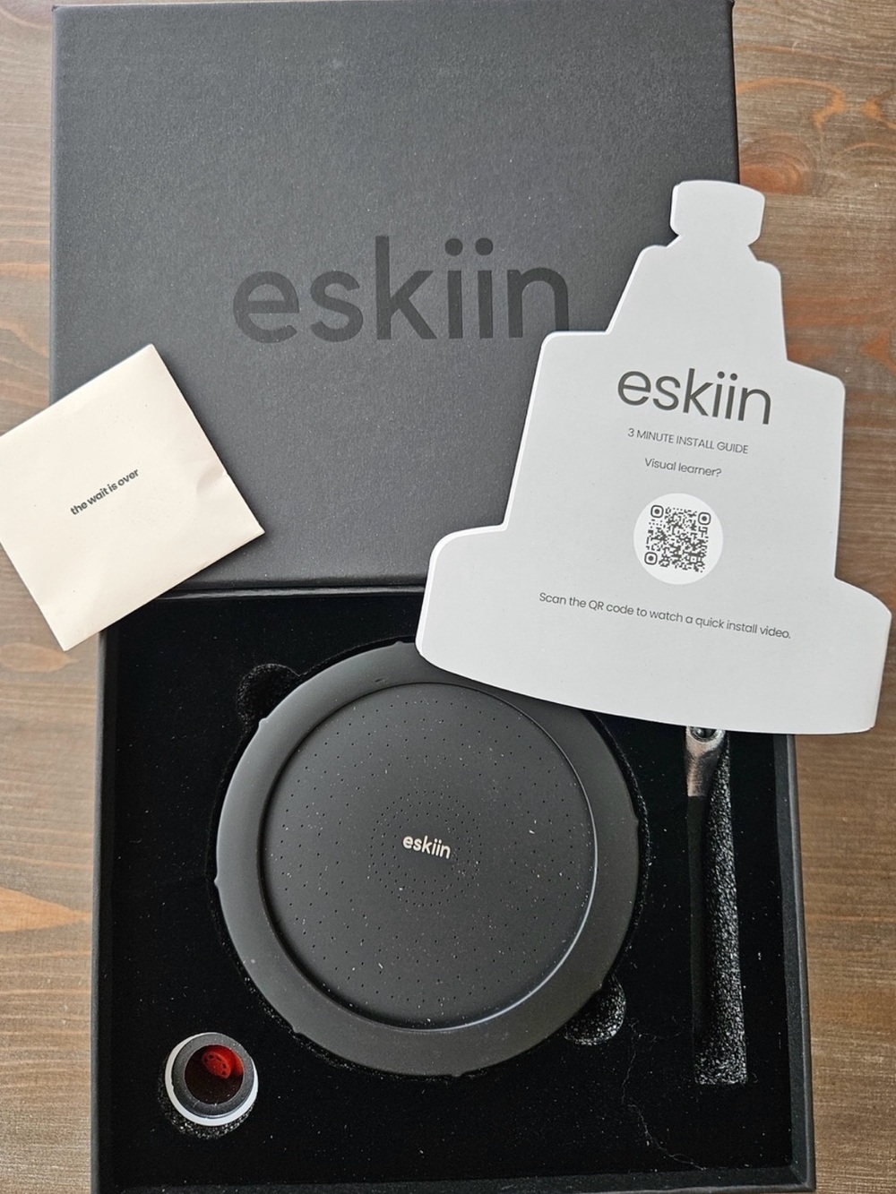 Eskiin Filtered Shower Head - Black - New In Box